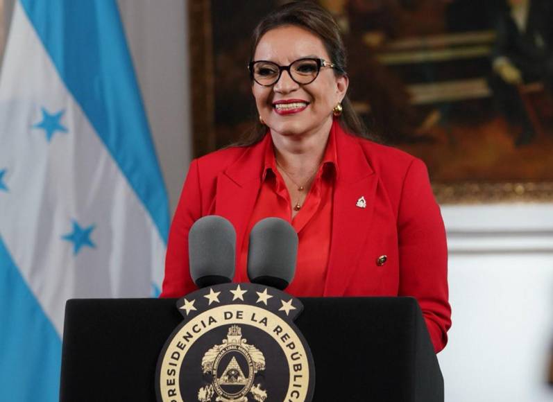 Las mujeres elegidas presidentas en América Latina antes de Claudia Sheinbaum