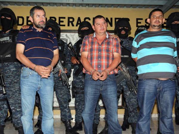 En el 2014, el imperio criminal de los hermanos Valle Valle se vino abajo luego de que la Policía Nacional, con el apoyo de la DEA, diera captura en Copán a Luis Alonso y Miguel Arnulfo Valle, siendo esta la estocada final para que los poderosos narcotraficantes tuvieran que enfrentar a la justicia de Estados Unidos. Casi 10 años después viven una realidad distinta.