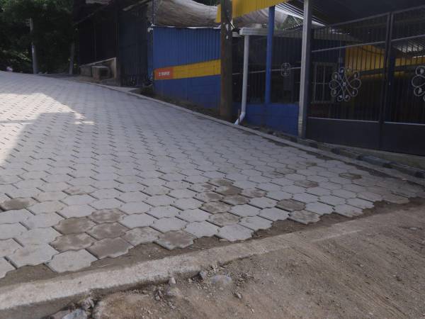 Esta obra de adoquinado tuvo un costo superior a 1.1 millones de lempiras y se finalizó después de mayo de este año.