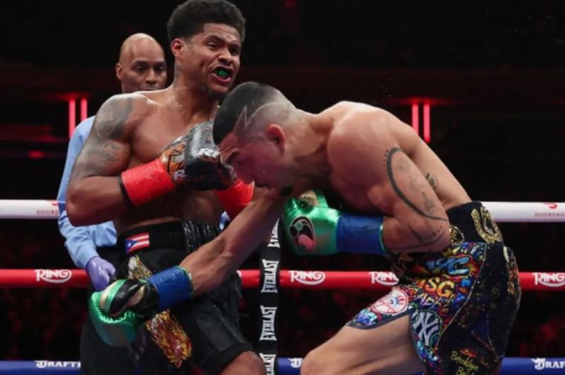 Teófimo López pudo morir ante Shakur, lo que hizo su madre y el boxeador que se burló del hondureño