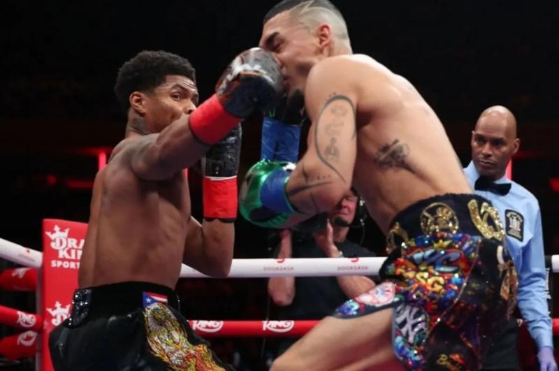 Teófimo López pudo morir ante Shakur, lo que hizo su madre y el boxeador que se burló del hondureño