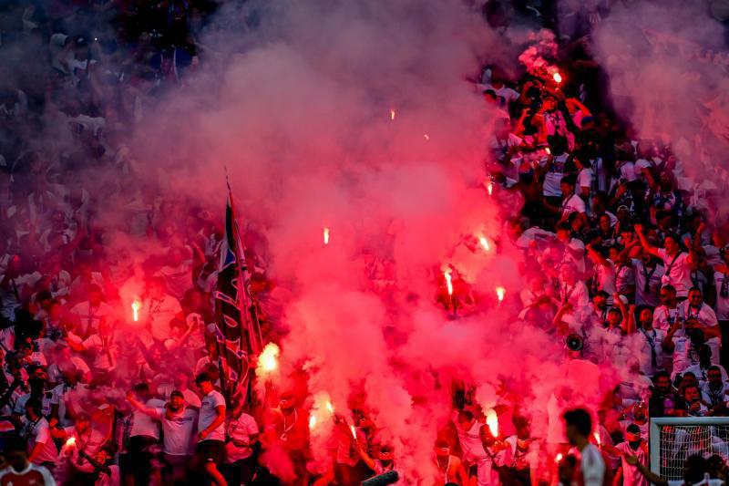 Villanos del Arsenal, polémica en el VAR, héroe del partido y PSG celebra en Champions League