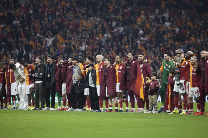 Burla contra Vinicius y activó protocolo FIFA; Mourinho explotó en Champions y Real Madrid sonríe