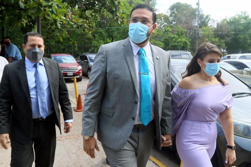 Ordenan reintegro de Mauricio Rivera a su puesto como diputado del Congreso Nacional