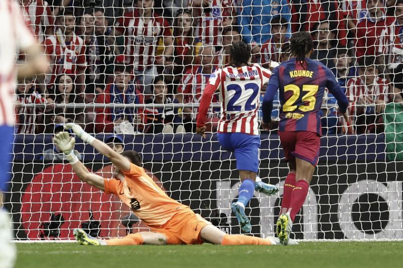 Culpable del fracaso de Barcelona, jugador sale herido y sufrimiento de Lamine Yamal ante Atlético