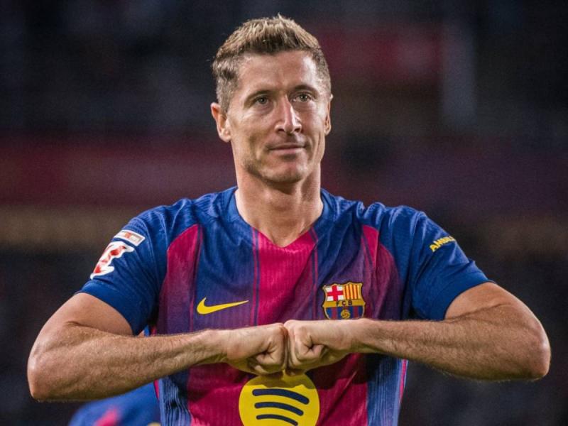 Hansi Flick en alerta por las bajas: Alineación del Barcelona ante Newcastle en Champions