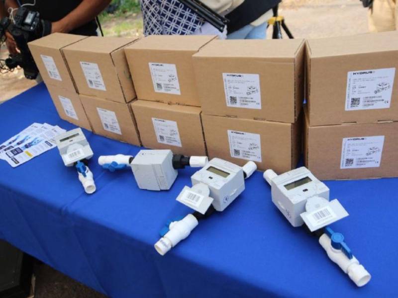 Proyecto piloto busca modernizar el agua con 1,470 medidores inteligentes.