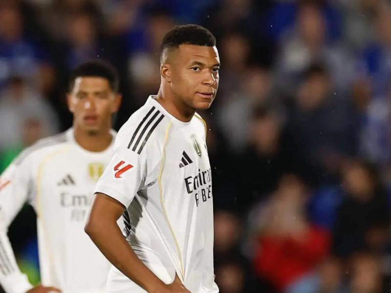 Millonaria prima y exigencias de Vinicius para renovar su contrato con Real Madrid