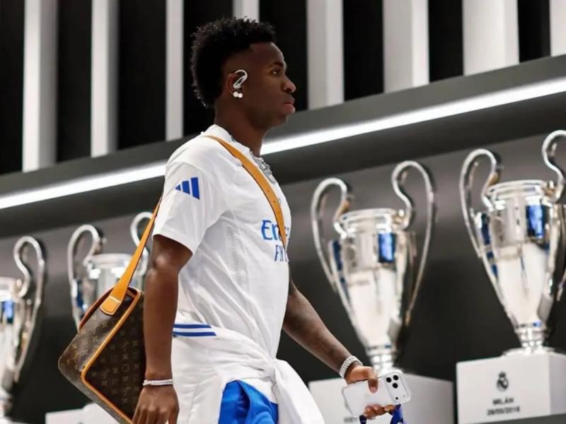 Millonaria prima y exigencias de Vinicius para renovar su contrato con Real Madrid