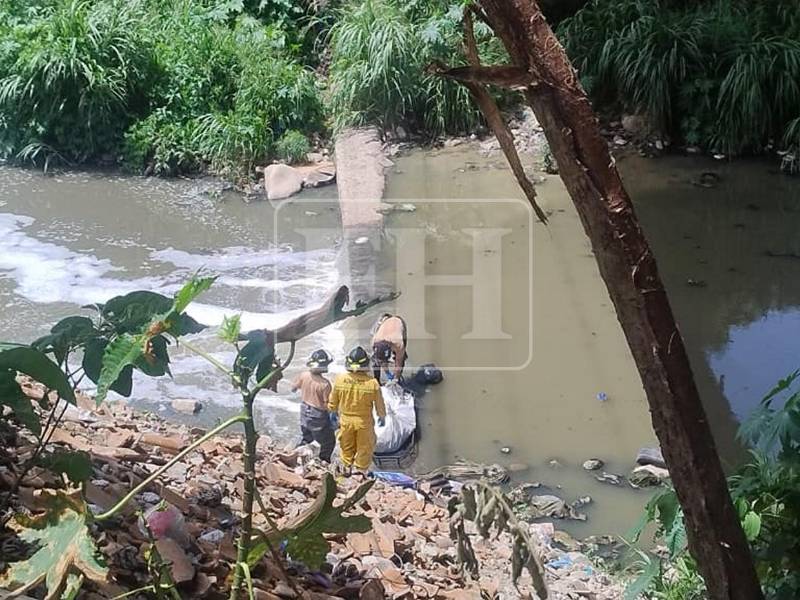 El cuerpo fue descubierto cerca de a corriente de agua del río Guacerique.