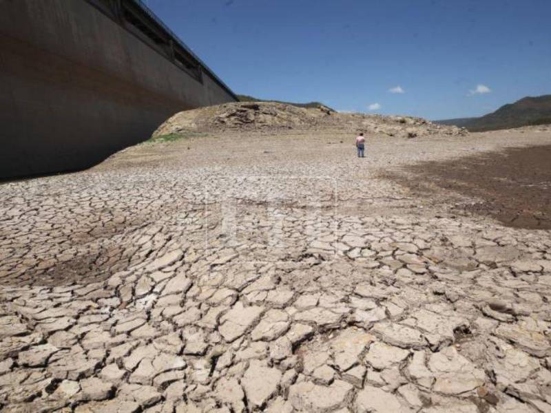 El nivel de agua de La Concepción continúa en descenso y ya se ubica en 25.93 %, situación que lleva a UMAPS a preparar medidas preventivas.