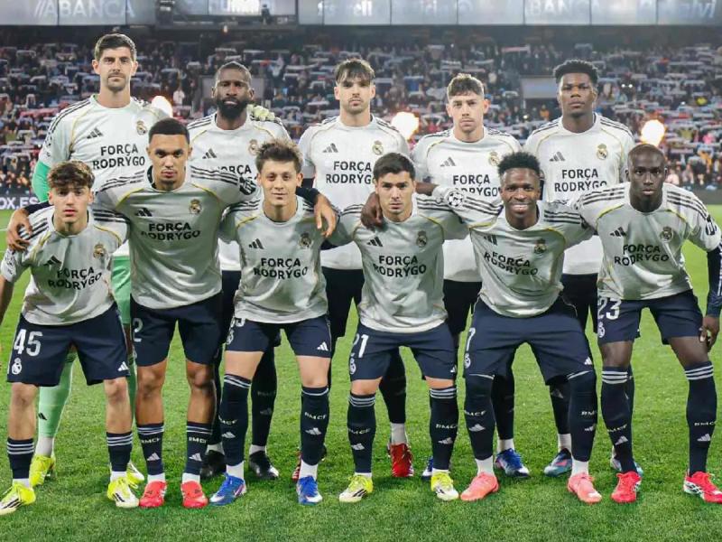 Real Madrid quiere fichar al peor enemigo de Vinicius: La difícil decisión que tomó Florentino