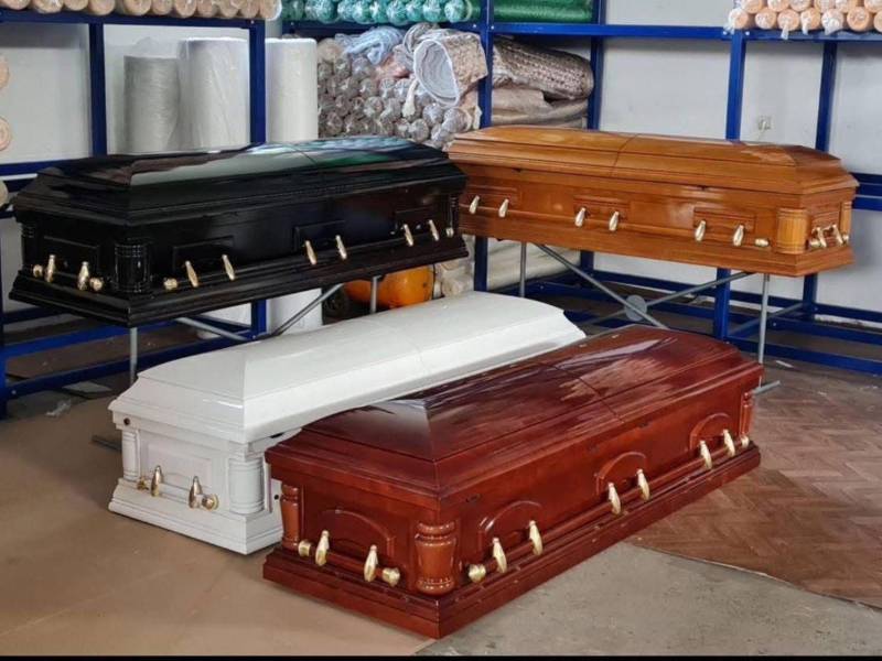 El costo de los servicios funerarios en su versión más sencilla en Honduras alcanza los 20,000 lempiras, incluyendo ataúd, preparación, traslado y mortaja.