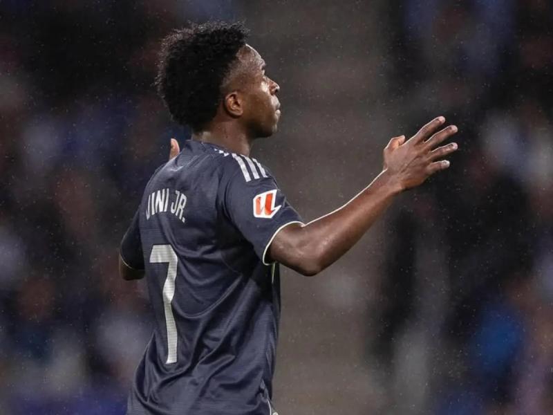 Millonaria prima y exigencias de Vinicius para renovar su contrato con Real Madrid