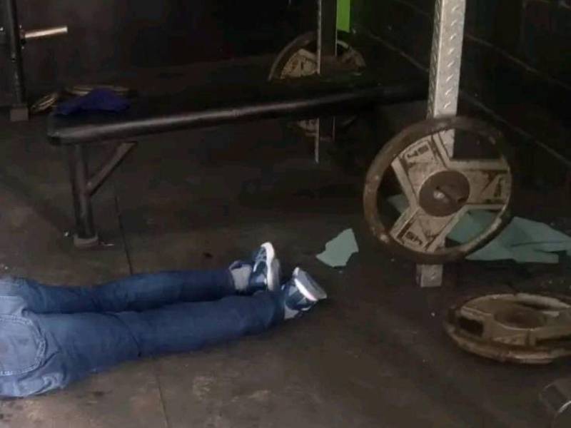 Los habitantes del municipio de Morazán, en Yoro, siguen conmocionados por la violenta masacre que se registró este lunes -10 de noviembre- en un gimnasio de la zona, donde perdieron la vida cuatro hombres. ¿Qué se sabe del crimen? Aquí los detalles.