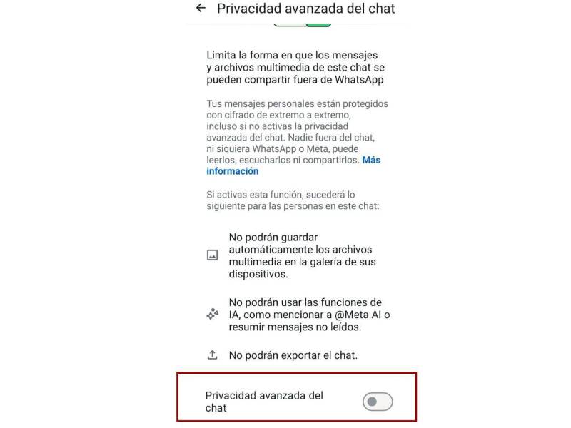 Captura de pantalla a la configuración de WhatsApp en la opción de privacidad avanzada del chat.