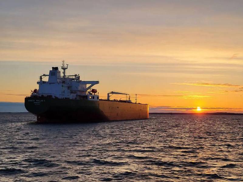 Los buques fueron sancionados por la Unión Europea por evadir los controles de la Organización Marítima Internacional (OMI) y los convenios internacionales.