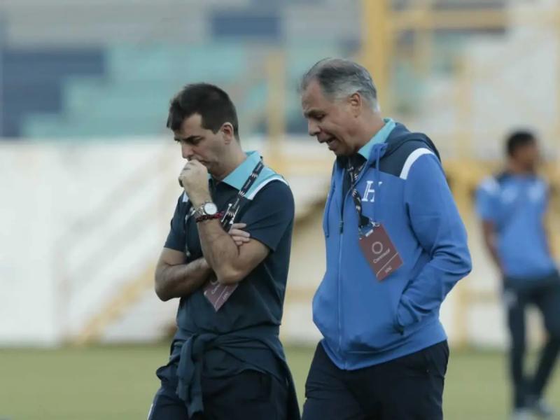 Honduras busca técnico rumbo al Mundial 2030: Candidatos que más suenan para la Bicolor
