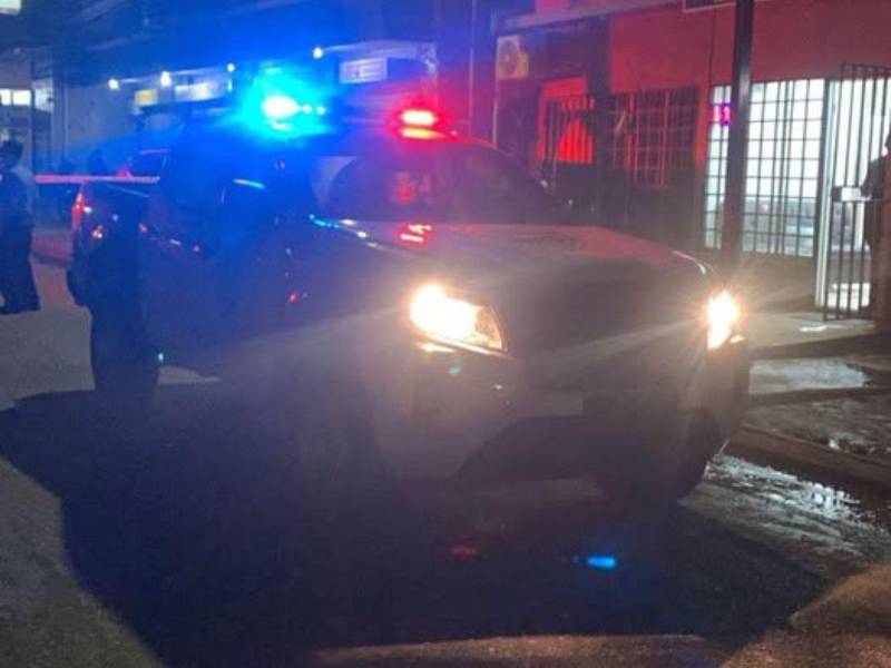 A causa de los múltiples impactos de bala, el hombre murió de forma inmediata en el lugar, sin que pudiera recibir asistencia médica.