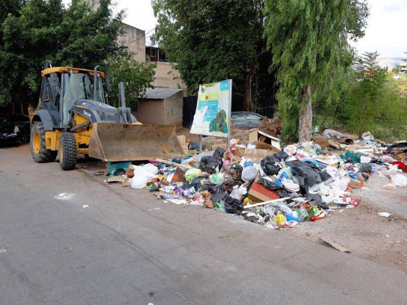 Limpieza urbana, bacheo exprés nocturno y planificación de obras mayores marcan el inicio de la gestión del alcalde del Distrito Central.