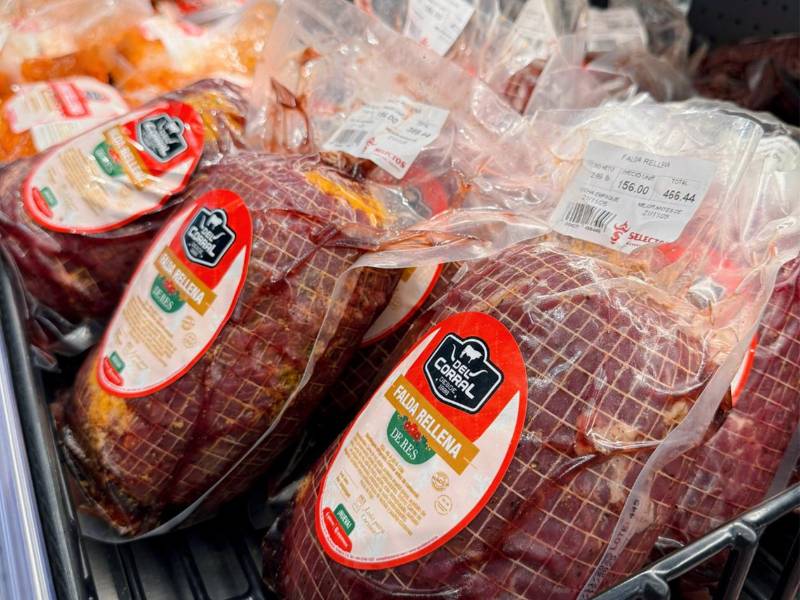 Falda Rellena Del Corral, lista para disfrutar y perfecta para realzar las cenas de Navidad y Año Nuevo.