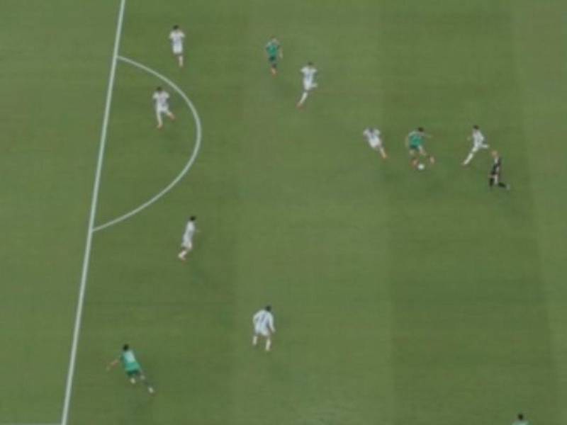 Así fue el offside que se sancionó para anular el gol a Argelia.