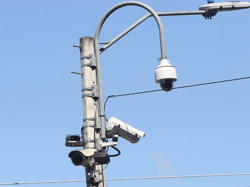 Según expertos, las autoridades deben asegurase que las empresas estén calificadas al momento de entregar los proyectos.