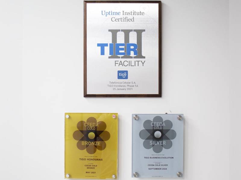 El galardón CEEDA Plata reconoce el compromiso de Tigo Business con la eficiencia energética y la gestión ambiental en su Data Center Evolution.