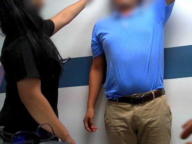 Todas las alteraciones y problemas de salud ellos los prometen solucionar con sueroterapías y tratamientos naturales costosos que solo ellos pueden realizar.
