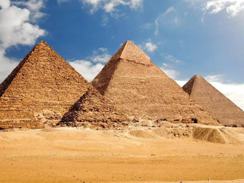 Las pirámides de Giza, en Egipto, son uno de los símbolos más reconocibles del Patrimonio Mundial de la Unesco.