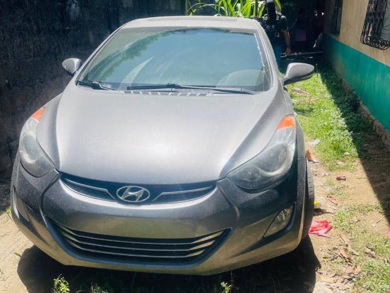 Este es el vehículo due fue decomisado por la Policía Nacional, el que habrían utilizado para raptar a Katherin.