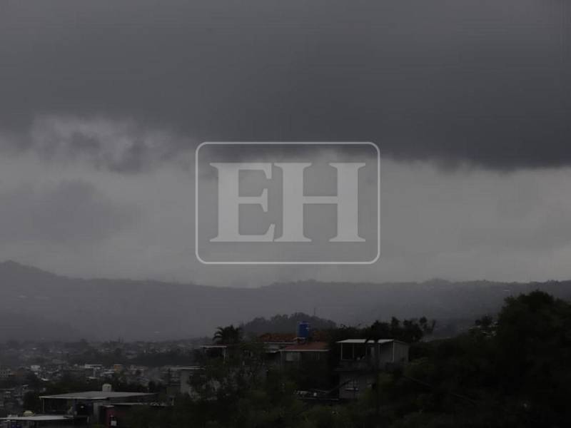 Las condiciones climáticas de este miércoles dejan en la capital de Honduras un cielo nublado y lluvias dispersas.