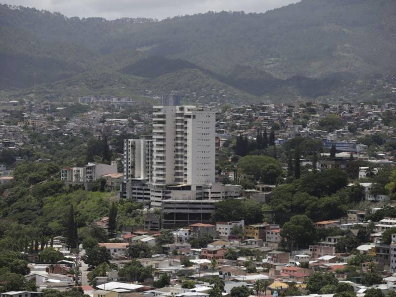 El ingreso de una onda tropical dejará lluvias este martes en el oriente, sur y suroccidente de Honduras, mientras el resto del país mantendrá condiciones secas.