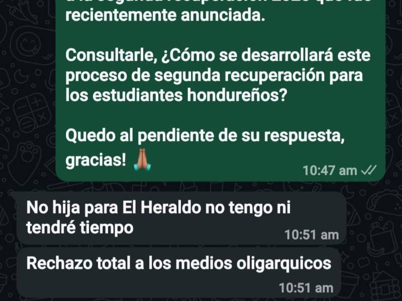 De manera irresponsable, el viceministro de Educación se negó a dar declaraciones relevantes sobre los procesos educativos del país, priorizando su ideología izquierdista.