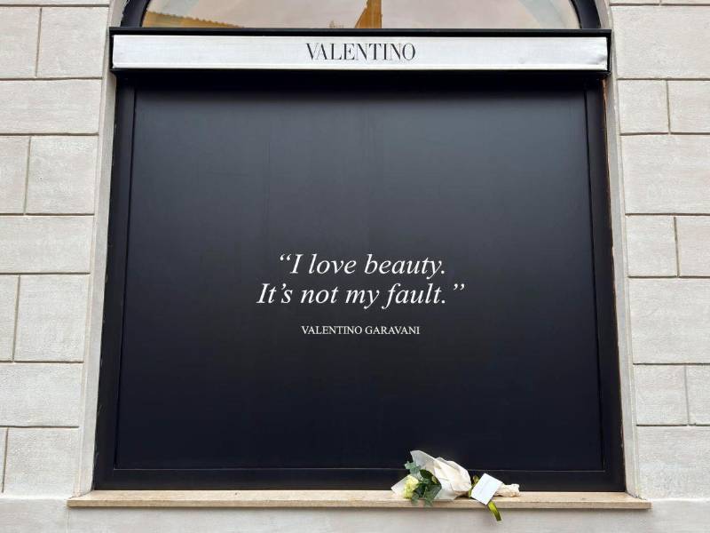 Último adiós a Valentino en Roma: así fue la elegante y conmovedora capilla ardiente del icono de la moda