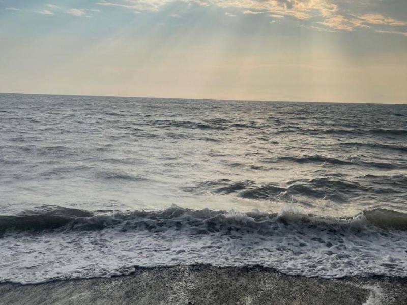 La alerta de tsunami para el Pacífico quedó finalmente descartada.