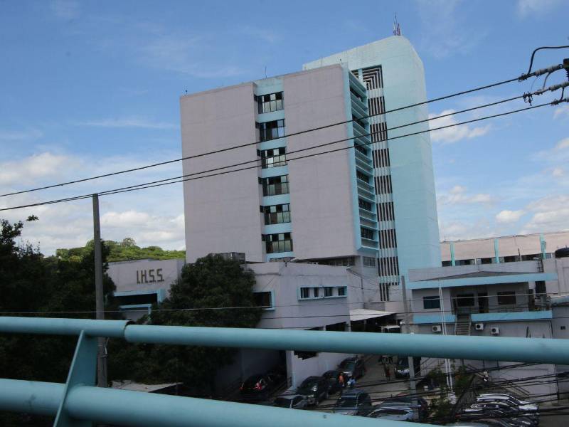 El menor se encuentra interno en el Hospital de Especialidades del Instituto Hondureño de Seguridad Social (IHSS), en el barrio La Granja.