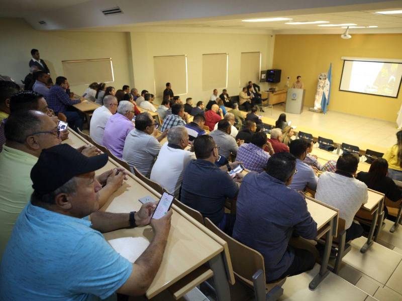 Dirigentes del transporte capitalino lamentaron que por dos décadas el sector ha sido víctima de la extorsión, dejando miles de muertes e impunidad.