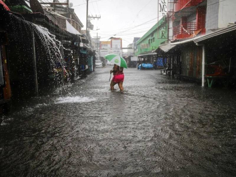 La tormenta tropical Cristina continuará influyendo en las condiciones meteorológicas de Honduras este martes 9 de junio, generando abundante nubosidad, vientos racheados, lluvias y chubascos de intensidad débil a moderada, con episodios ocasionalmente fuertes acompañados de actividad eléctrica en gran parte del territorio nacional, según informó la Secretaría de Gestión de Riesgos y Contingencia (Copeco).