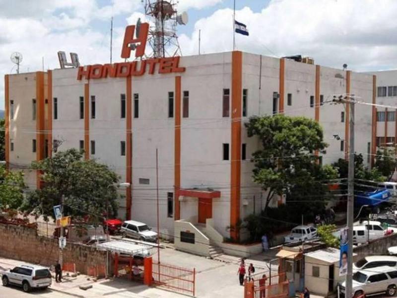 Esta disminución impactó directamente en los ingresos por llamadas nacionales e internacionales, que fueron superados por los generados a través del servicio de banda ancha.