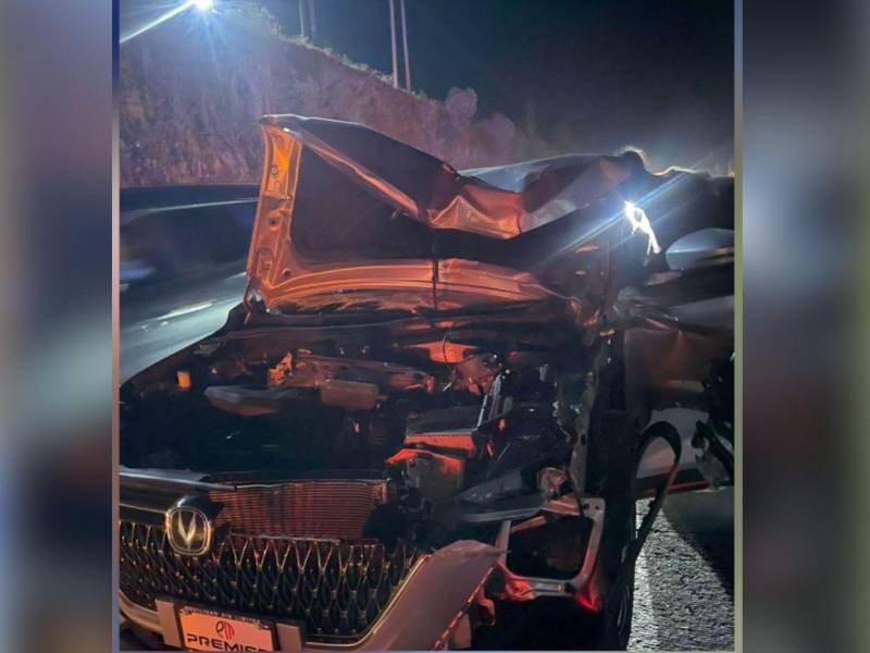 Afortunadamente solo hubo daños en el vehículo.