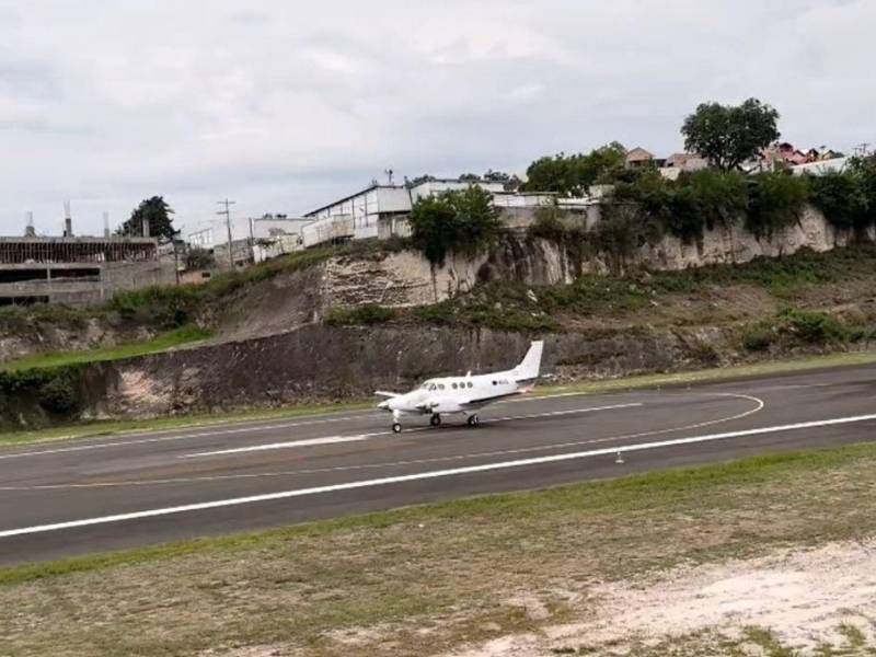 De Toncontín salió la aeronave que descargará yoduro de plata sobre las nubes adecuadas.