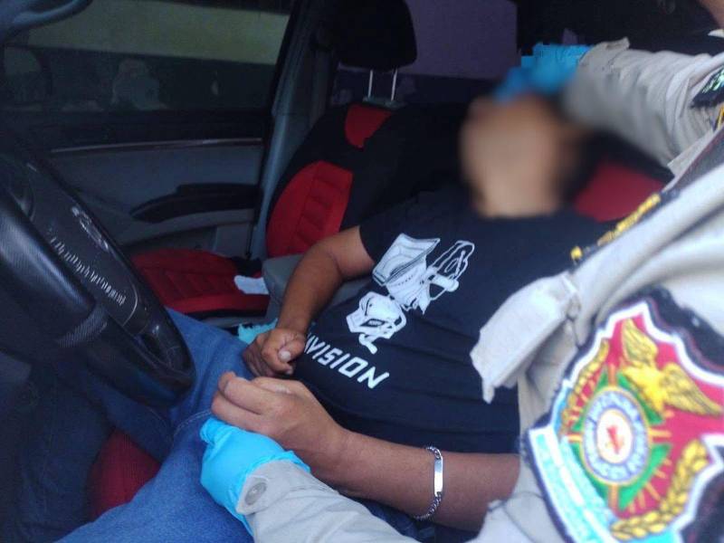 Se desconocen las causas exactas de su muerte.