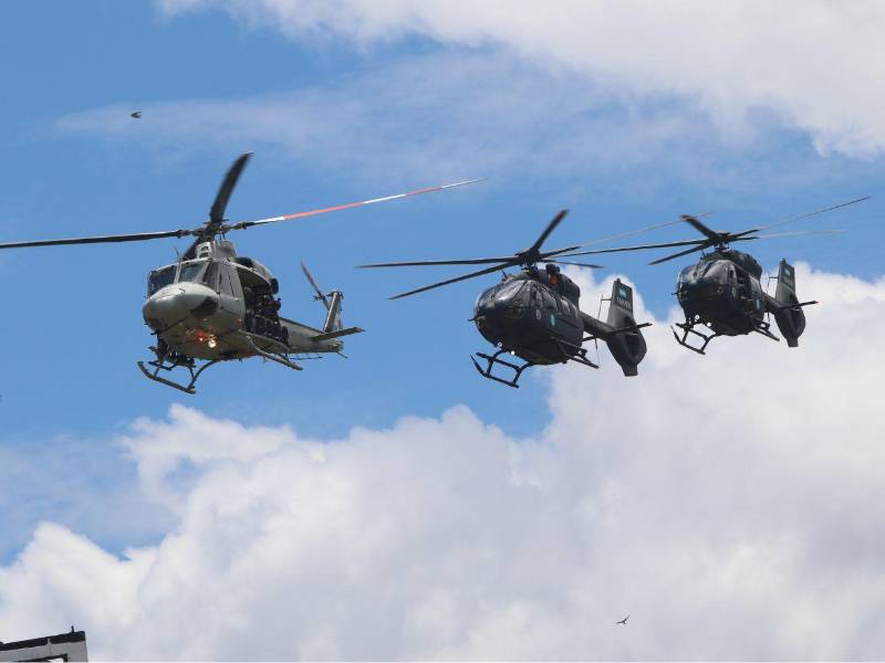 En la actualidad, la Fuerza Aérea Hondureña tiene una flota de cuatro Bell-412, dos H145, a la espera de dos más y un UH-1H.