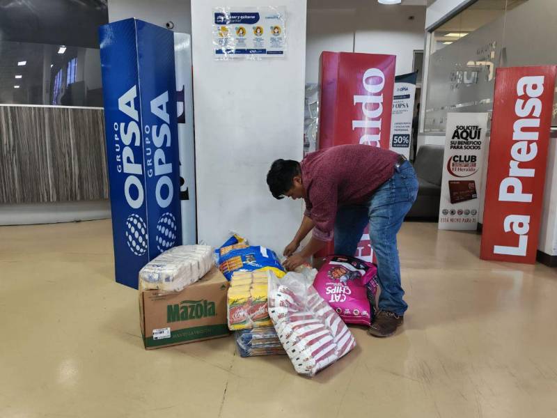 En medio de la sequía que afecta al corredor seco, ciudadanos recuerdan que la solidaridad puede convertirse en alimento y esperanza.