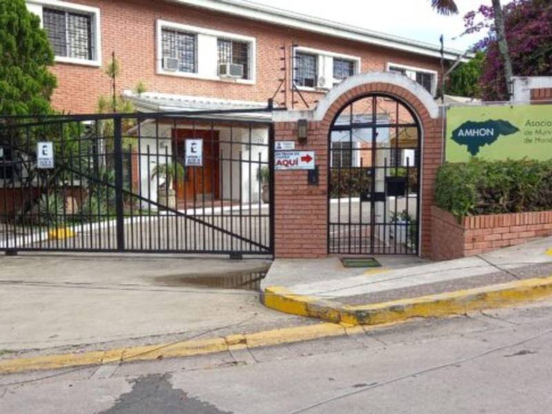 Las autoridades de la Asociación de Municipios de Honduras (Amhon), contribuye con las municipalidades para realizar los trámites de liquidaciones de las transferencias que otorga el Gobierno de la República.