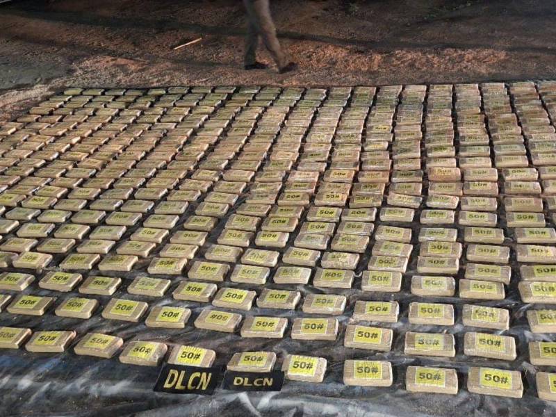 La supuesta droga había sido decomisada en una caleta dentro de un vehículo.