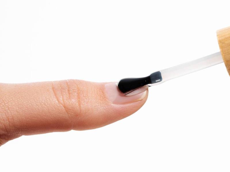 5 pasos sencillos para realizar la manicura francesa en casa (incluso si eres principiante)