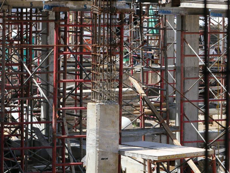 El mercado San Isidro de Comayagüela avanza en su reconstrucción. La obra ya está en fase estructural.