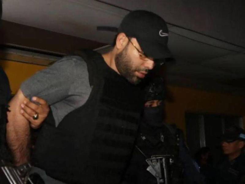 En los 27 videos trazaron la ruta de Gilbert Reyes antes, durante y después del crimen de las tres mujeres en Roatán. El estadounidense es el principal sospechoso de la muerte de su expareja y dos amigas.